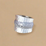 Load image into Gallery viewer, silver ring