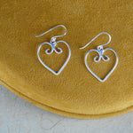 Load image into Gallery viewer, Magical Hearts Link 925 Sterling Silver Earrings