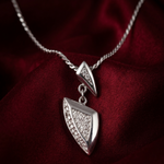 Load image into Gallery viewer, Yuva Dresden 925 Silver Pendant with Chain