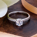 Load image into Gallery viewer, Diva Solitaire Collection 925 Silver Ring