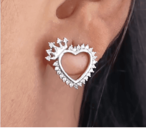 Queen of Hearts  925 Silver Stud Earrings