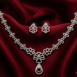 Load image into Gallery viewer, Floral Elegant 925 Sterling Silver Necklace & Earring Set