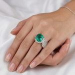 Load image into Gallery viewer, Premium 925 Sterling Silver Bold Green Stone Designer Ring
