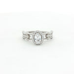 Load image into Gallery viewer, Premium 925 Sterling Silver Oval Shape Ring with Sparkling Stone