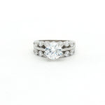 Load image into Gallery viewer, Stunning 925 Sterling Silver Solitaire Ring with Brilliant Cut Stone