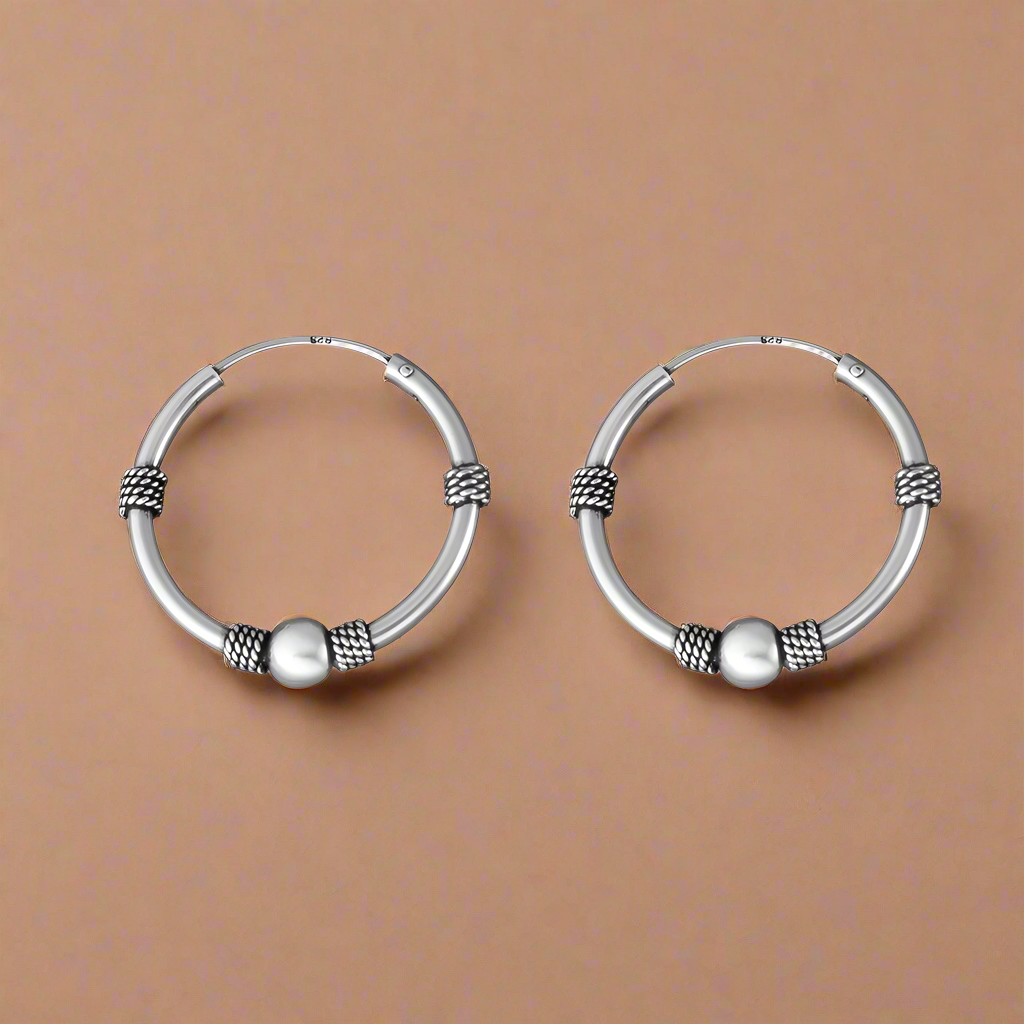 925 Sterling Silver Ball Oxidized Bali