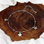 Load image into Gallery viewer, Madhuban Flower Solitaire 925 Sterling Silver Anklets with Adjustable Length
