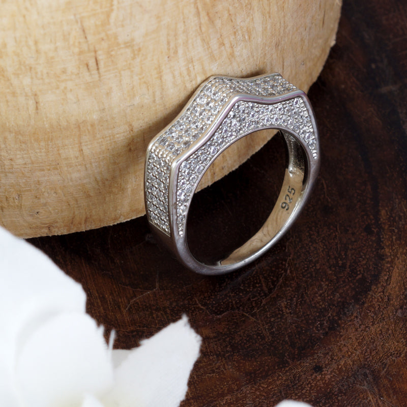 Sparkling Humpy Eternity 925 Sterling Silver Ring