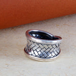 Load image into Gallery viewer, Handmade Knit Styled 925 Sterling Silver Ring - Adjustable Ring Size
