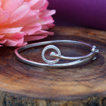 Load image into Gallery viewer, Margaret 925 Silver Bracelet Openable Free Size
