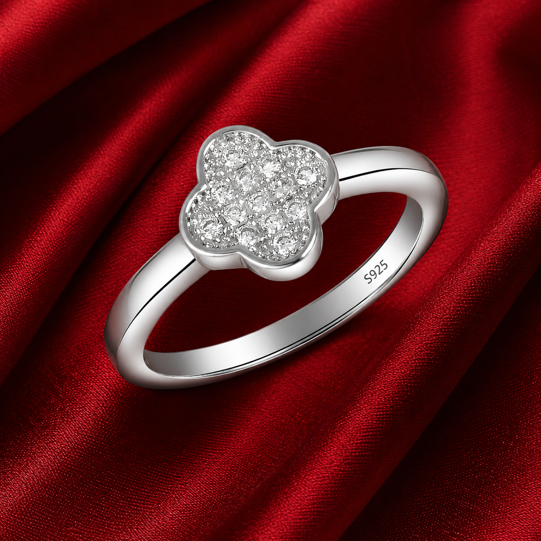 Avanthi Clover 925 Sterling Silver Ring