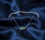 Load image into Gallery viewer, The Been That Wakes Up World 925 Sterling Silver Lips Shape Pendant With Chain Adjustable Length
