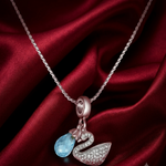 Load image into Gallery viewer, Yuva Swan 925 Silver Pendant with Chain
