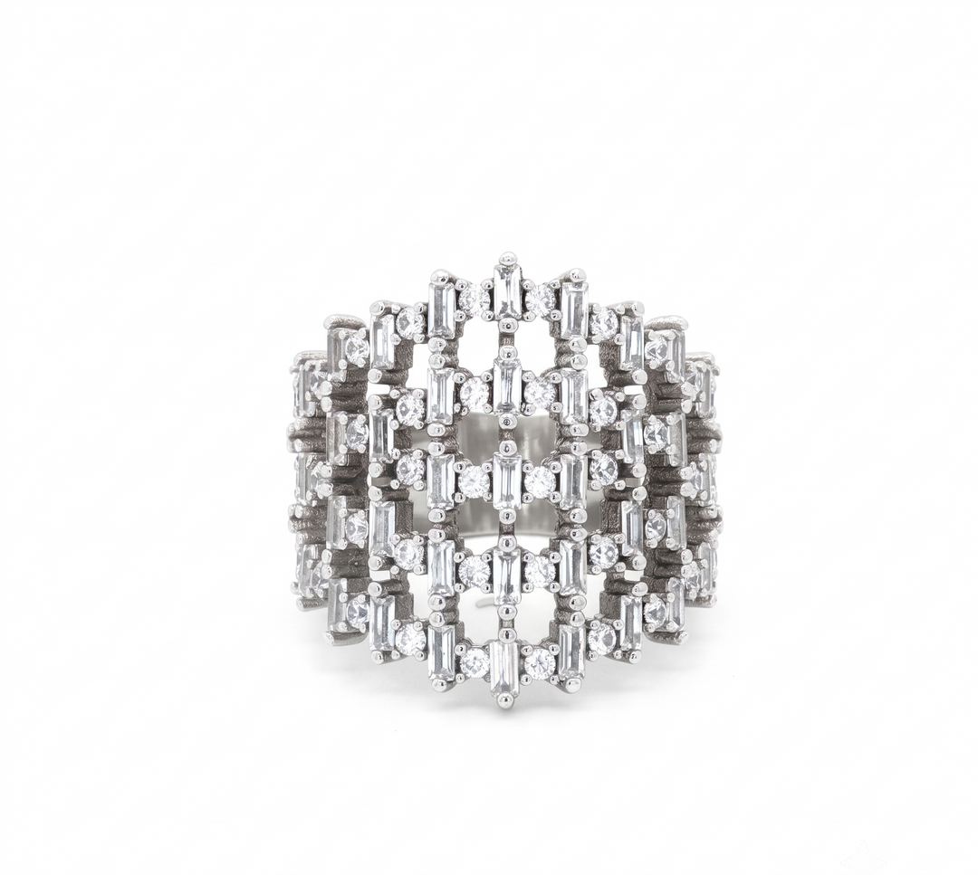 Elegant 925 Sterling Silver Ring