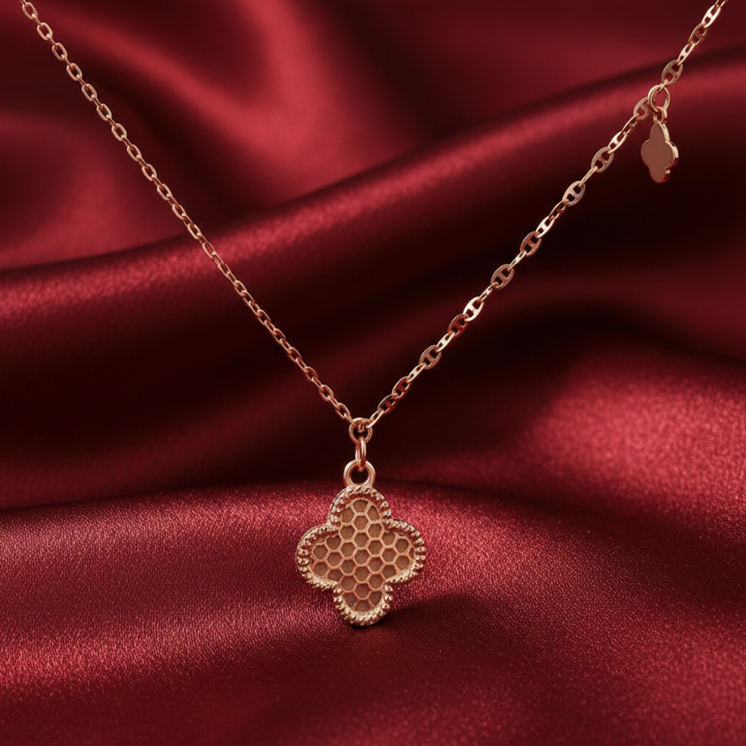 925 Sterling Silver Star Shape Pendant Necklace with Adjustable Length