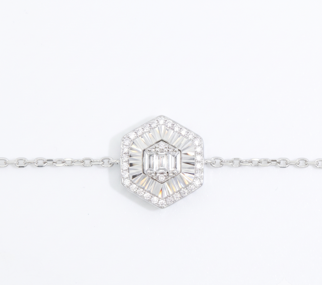 Floral 925 Silver Bracelet Adjustable Length 8 Inch