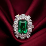 Load image into Gallery viewer, Premium 925 Sterling Silver Solitaire Ring with Sparkling Stone