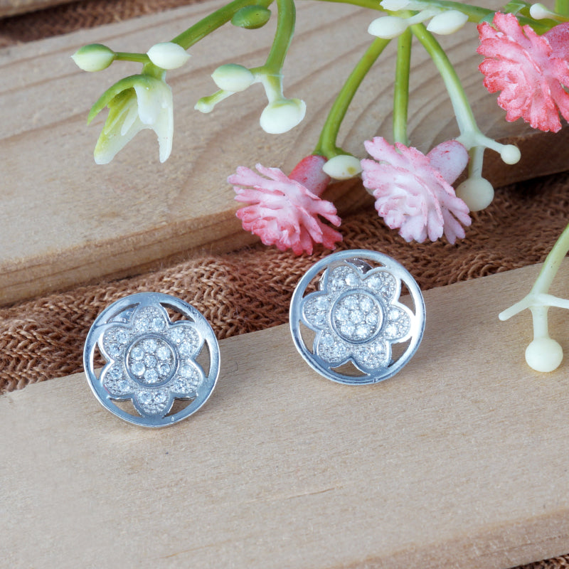 Essential Flower Circle 925 Sterling Silver Stud Earrings