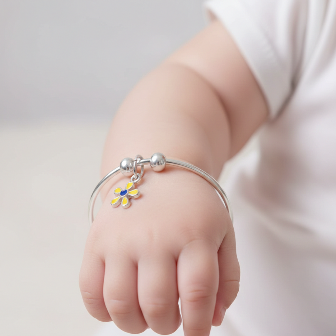 One Pair Bloom Kids 925 Silver Bracelet (Age Group: Newborns to 3 years)