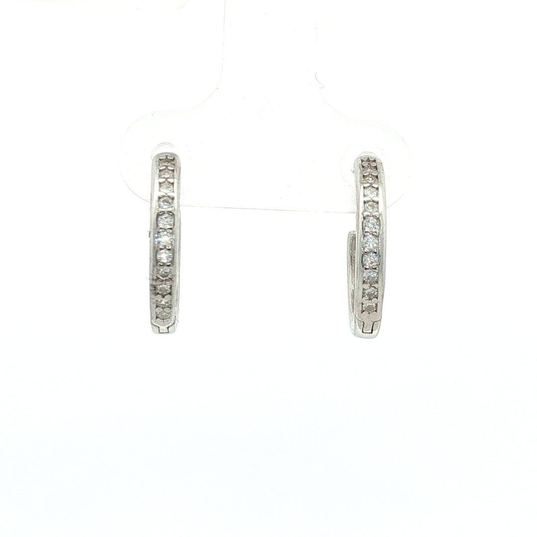 Elegant 925 Silver Hoop Earrings with Sparkling Stones