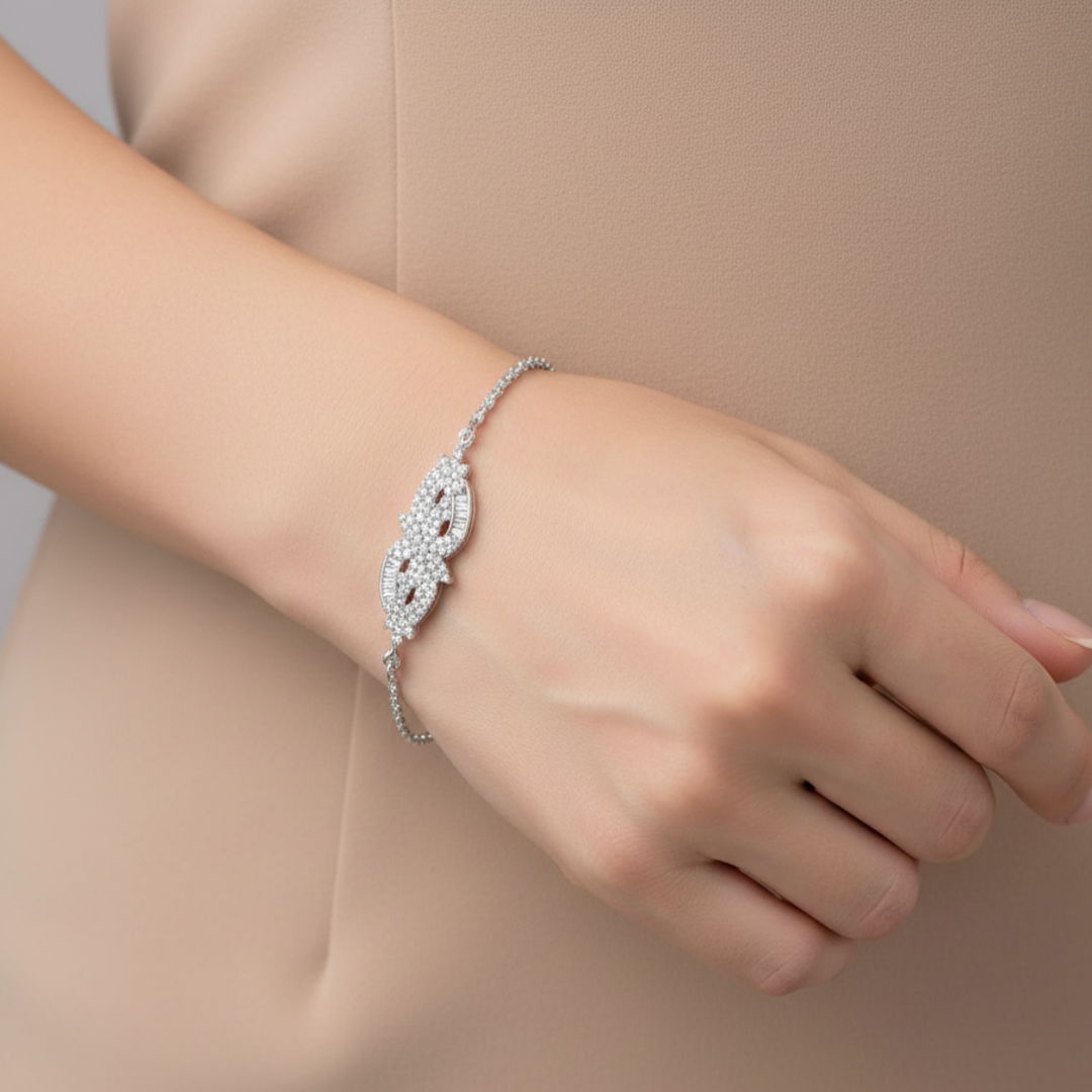 Aura 925 Sterling Silver Bracelet with Adjustable Length