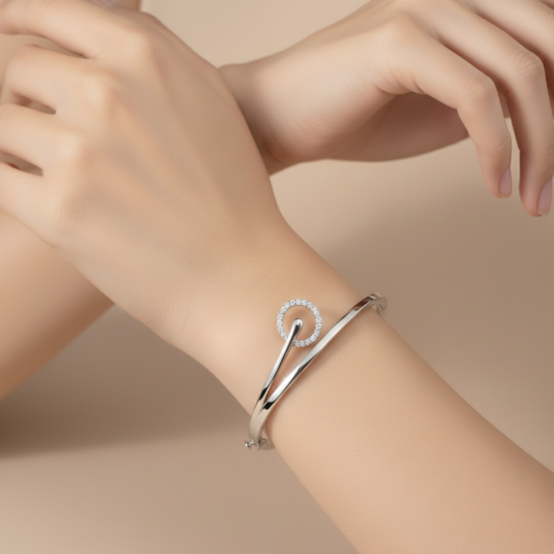 Margaret 925 Silver Bracelet Openable Free Size