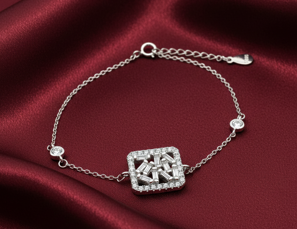 Squre 925 Sterling Silver Bracelet with Adjustable Length