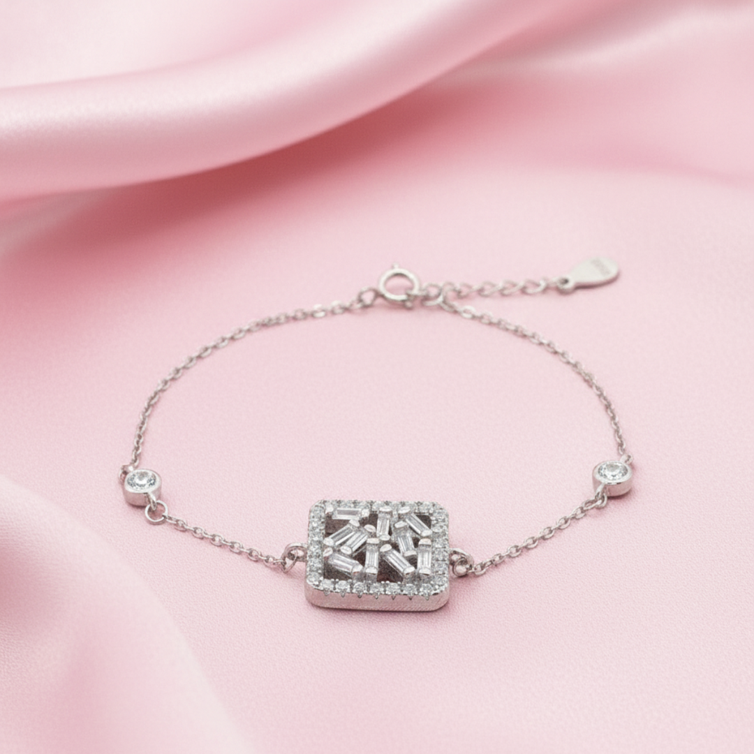 Squre 925 Sterling Silver Bracelet with Adjustable Length