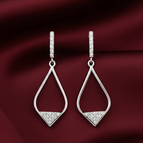 Elegant 925 Sterling Silver Pendant with Chain & Earrings Set