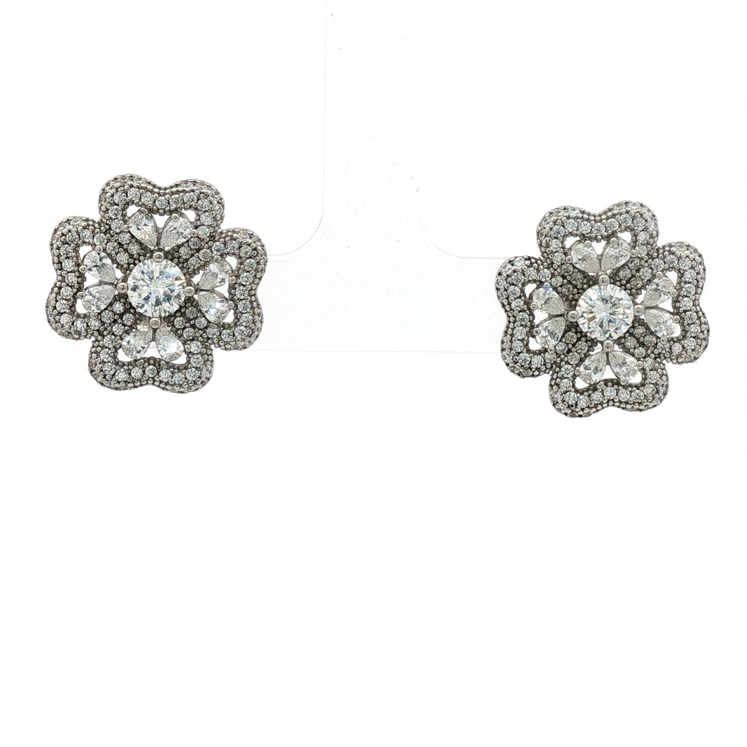 Luxury 925 Sterling Silver Sparkling Flower Shape Earrings