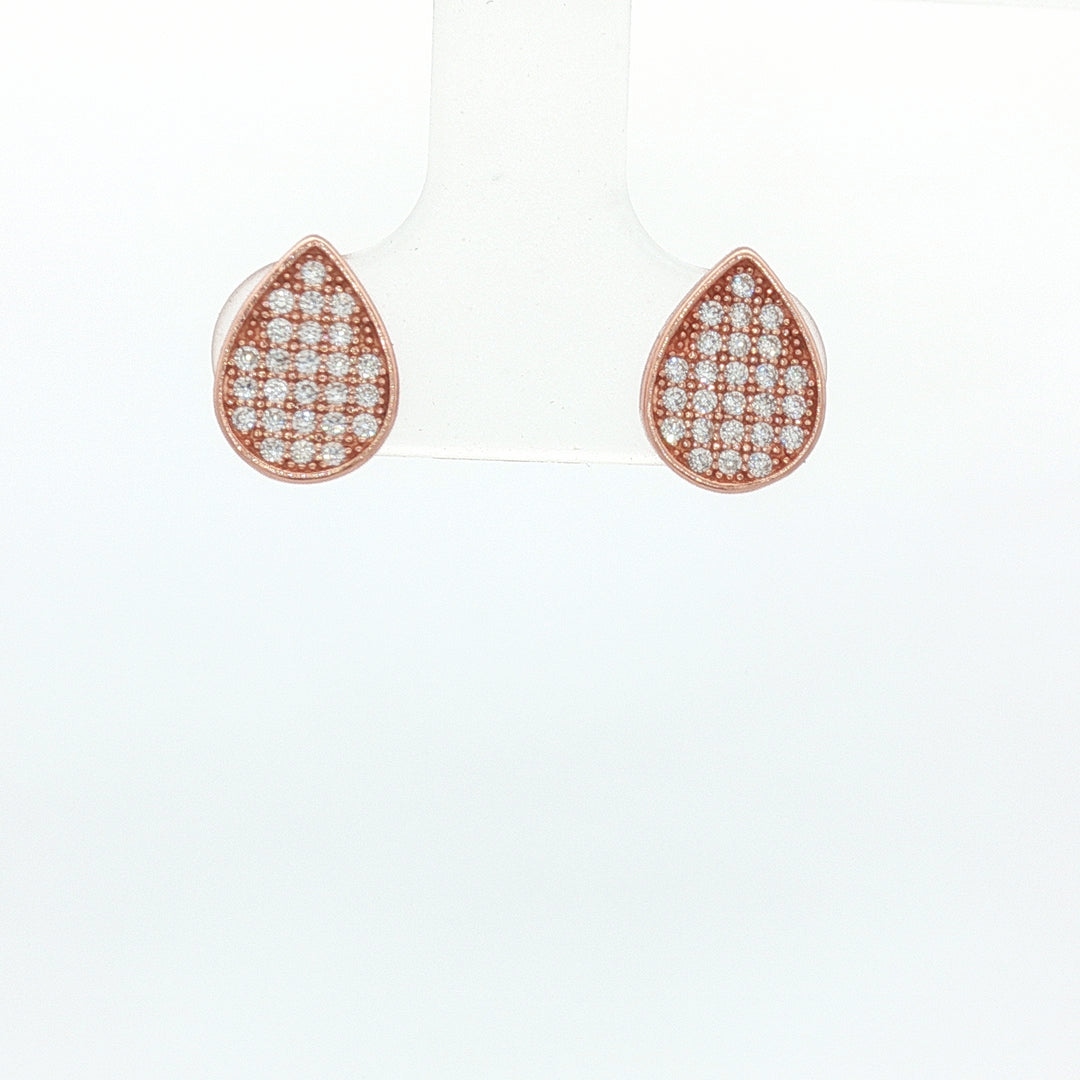 Luxury 925 Sterling Silver Sparkling Pear Shape Stud Earrings