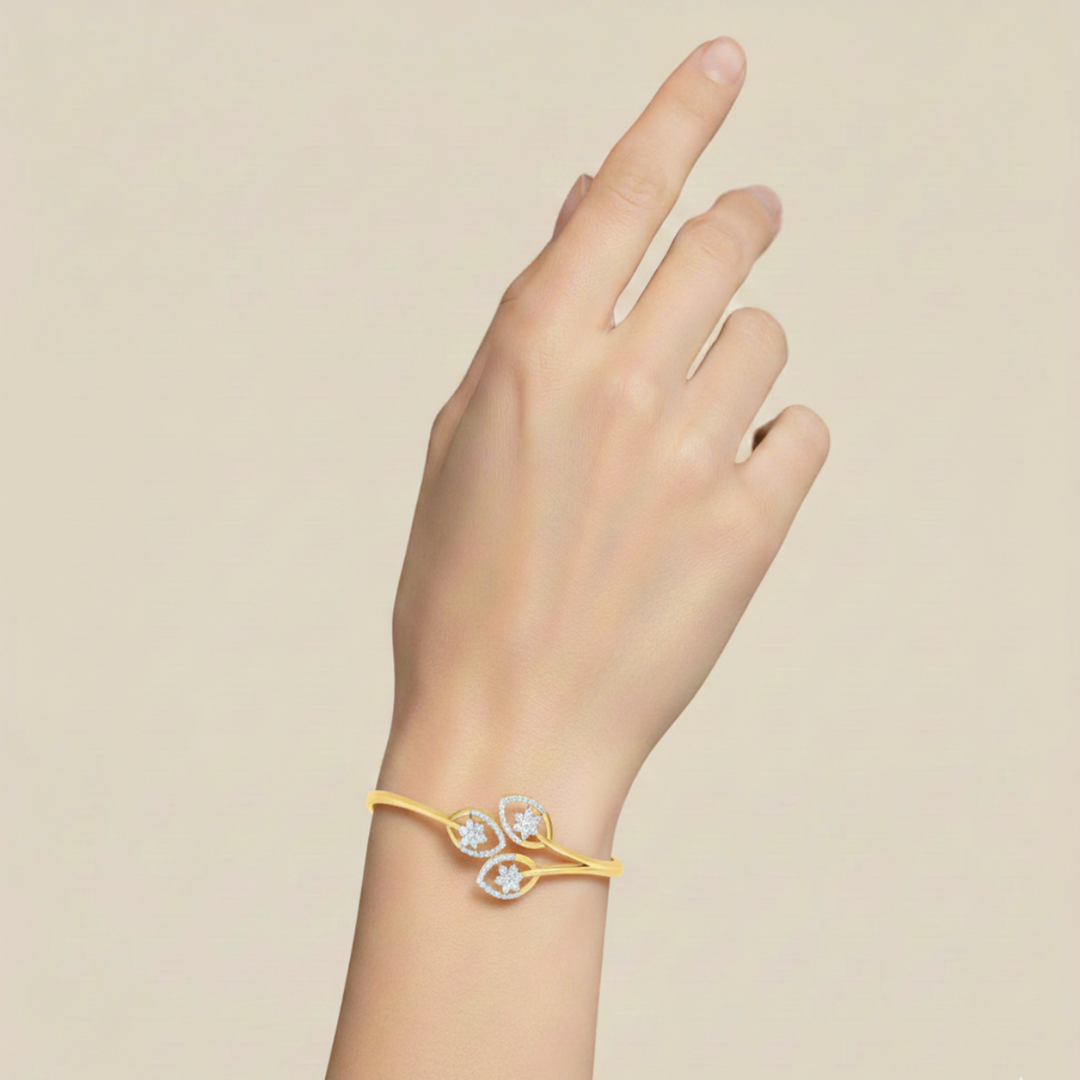 Nirvan 925 Sterling Silver Bracelet - Free Size