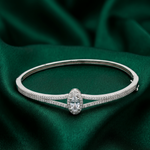 Load image into Gallery viewer, Oval Shape Aradhna 925 Sterling Silver Flexible Bracelet
