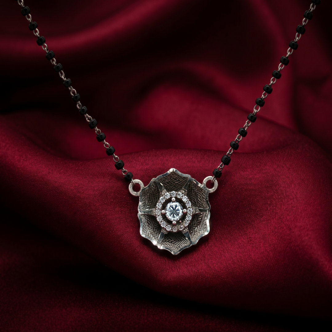 Elegant 925 Silver Antique Star Diamond Mangalsutra