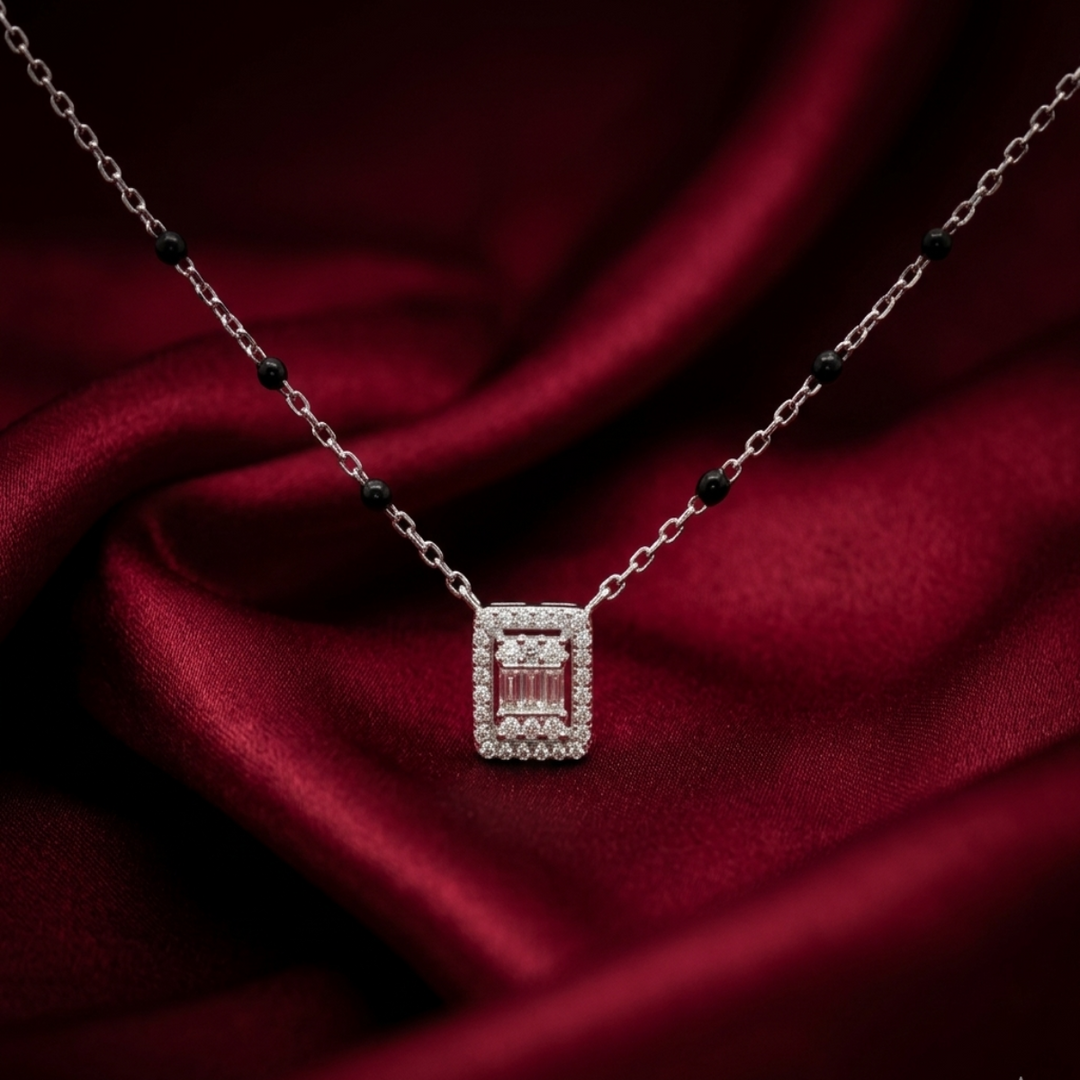 Luxury 925 Silver Mangalsutra with Antique Diamond Design