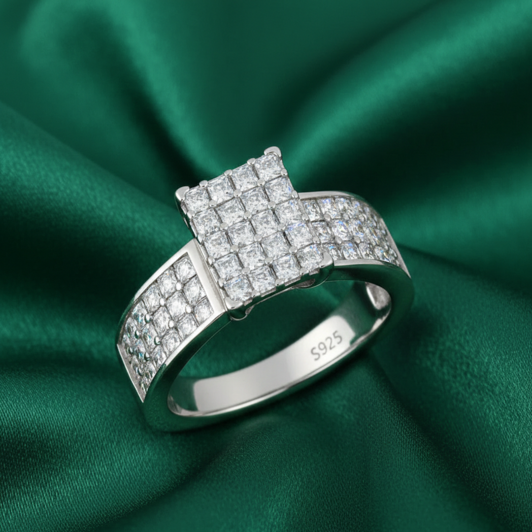 Avanthi Quadra 925 Sterling Silver Ring