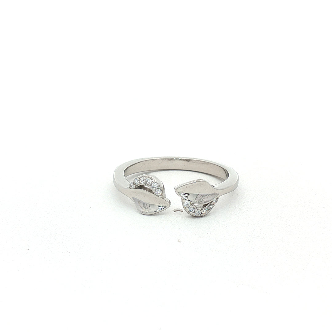 Elegant 925 Sterling Silver Open Ring with Leaf Design & Sparkling Stones