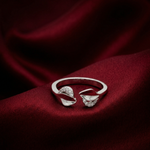 Load image into Gallery viewer, Elegant 925 Sterling Silver Open Ring with Leaf Design &amp; Sparkling Stones
