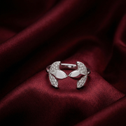 Stylish 925 Silver Open Ring with Dual Crystal Leaf Design