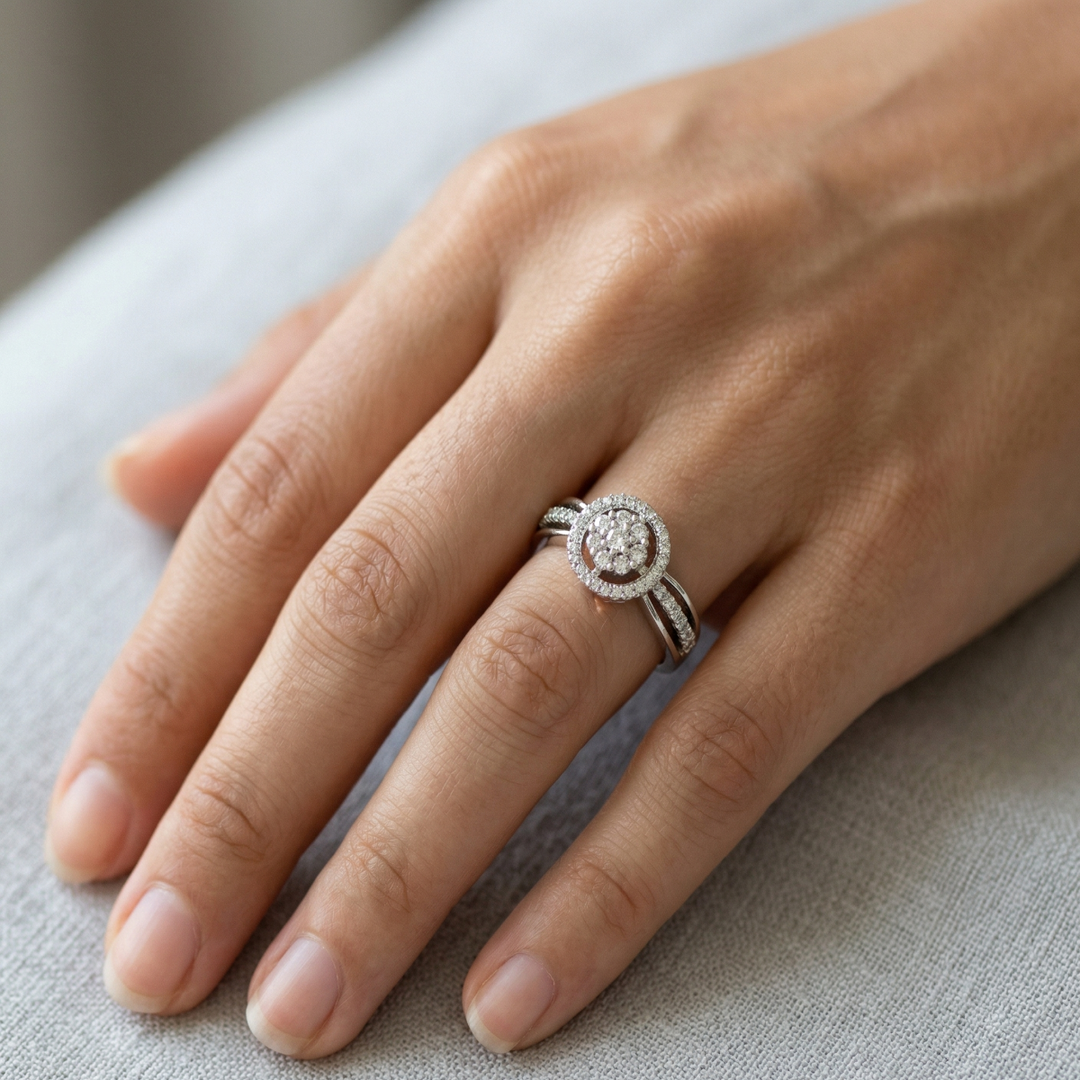 Sparkling 925 Sterling Silver Square Halo Ring with Accent Diamonds
