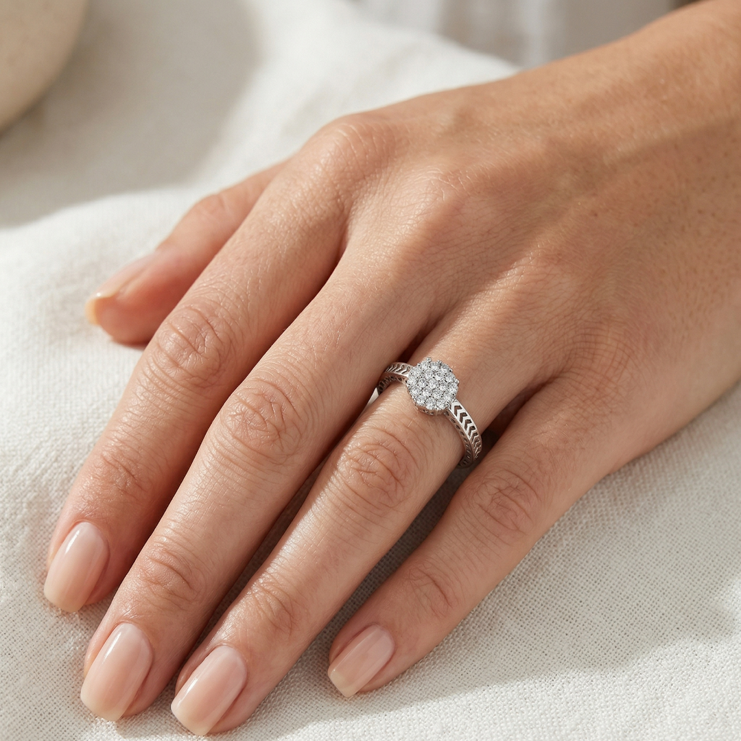 Sparkling 925 Sterling Silver Square Halo Ring with Accent Diamonds