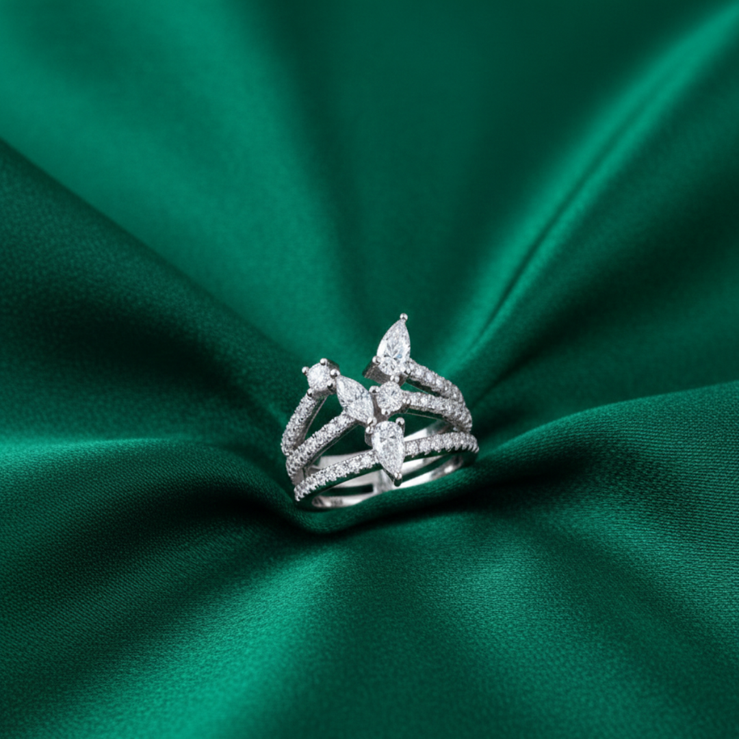 Unninni 925 Sterling Silver Ring