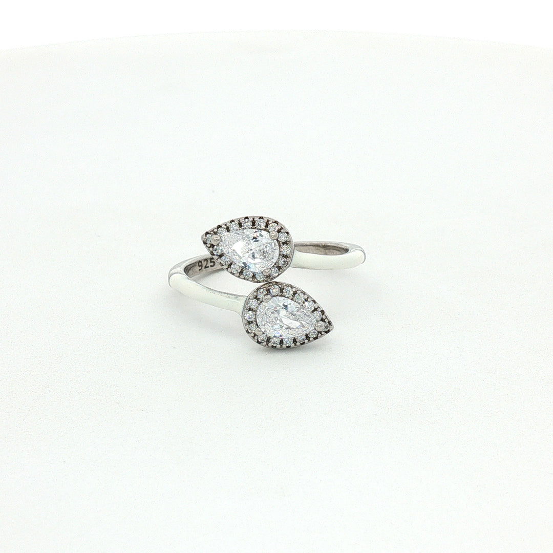Royal Pear Shape 925 Sterling Silver Ring