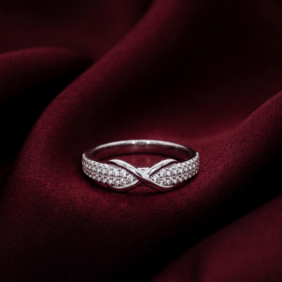 Classic 925 Sterling Silver Infinity Sparkle Ring for Women