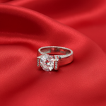 Load image into Gallery viewer, Premium 925 Sterling Silver Solitaire Ring with Sparkling Stone