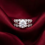 Load image into Gallery viewer, Stunning 925 Sterling Silver Solitaire Ring with Brilliant Cut Stone