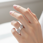Load image into Gallery viewer, Stunning 925 Sterling Silver Solitaire Ring with Brilliant Cut Stone