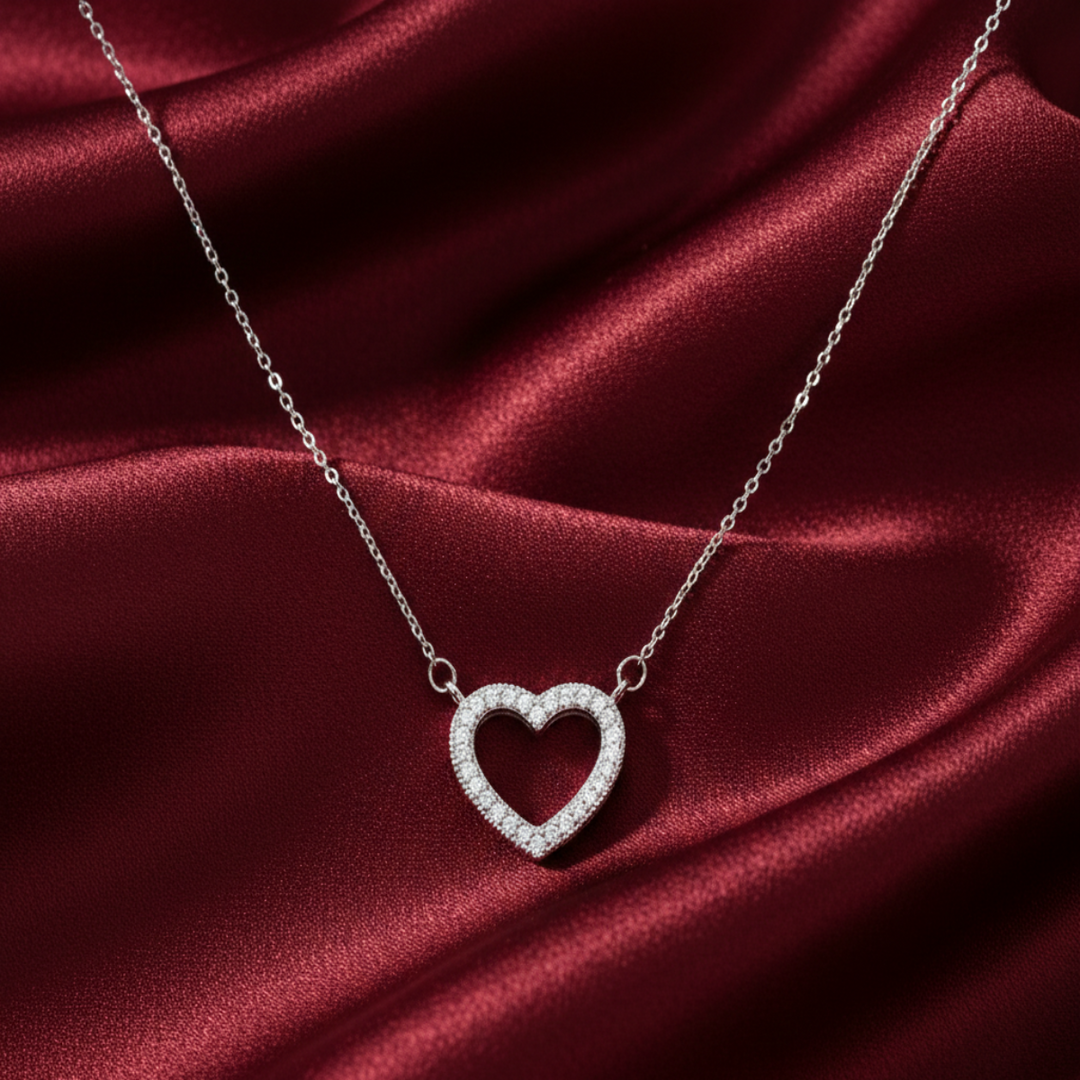925 Sterling Silver Heart Pendant Necklace with Adjustable Length
