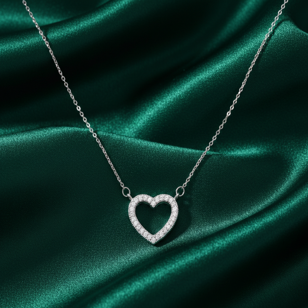 925 Sterling Silver Heart Pendant Necklace with Adjustable Length