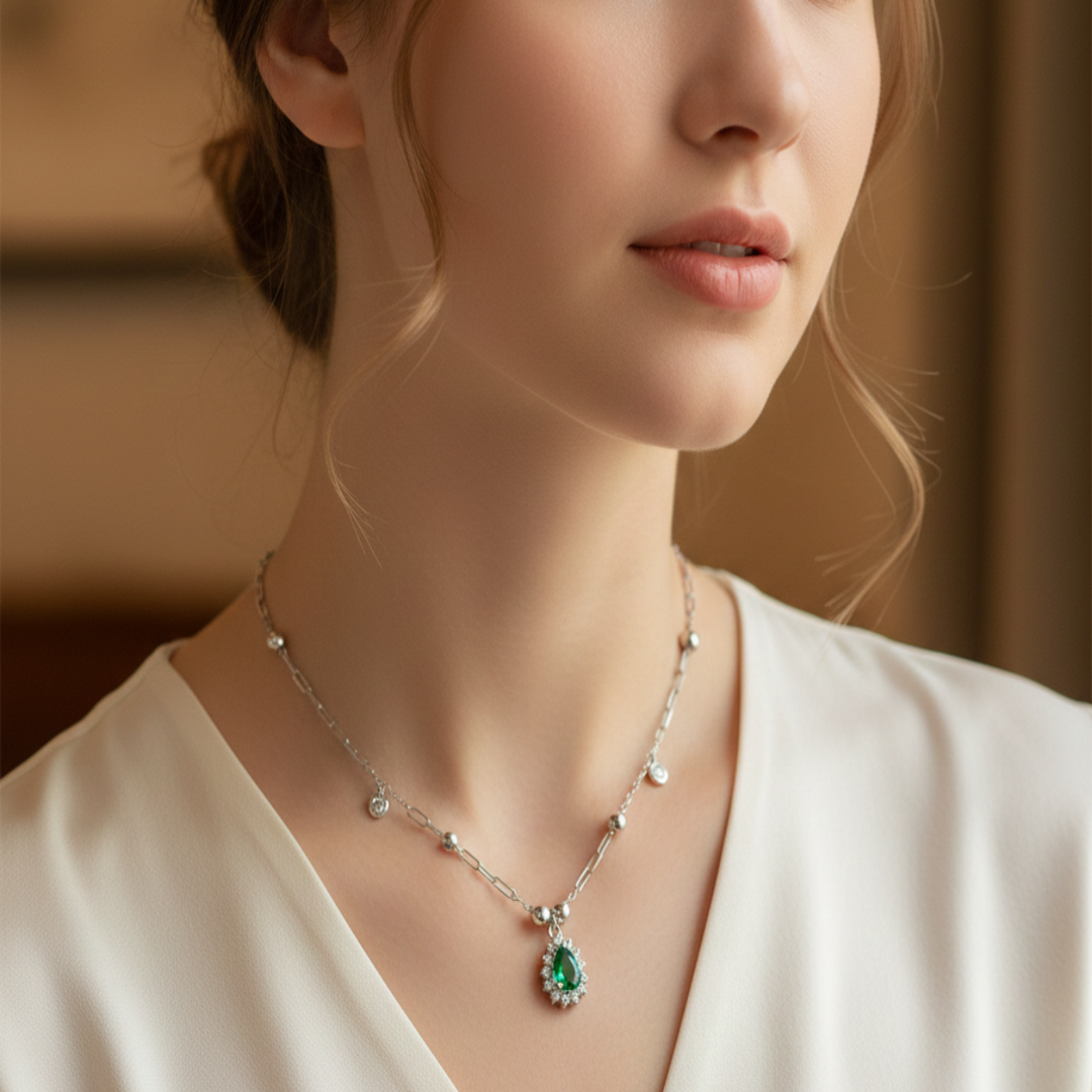 925 Sterling Silver Classic Emerald Green Stone Pendant Necklace with Adjustable Length